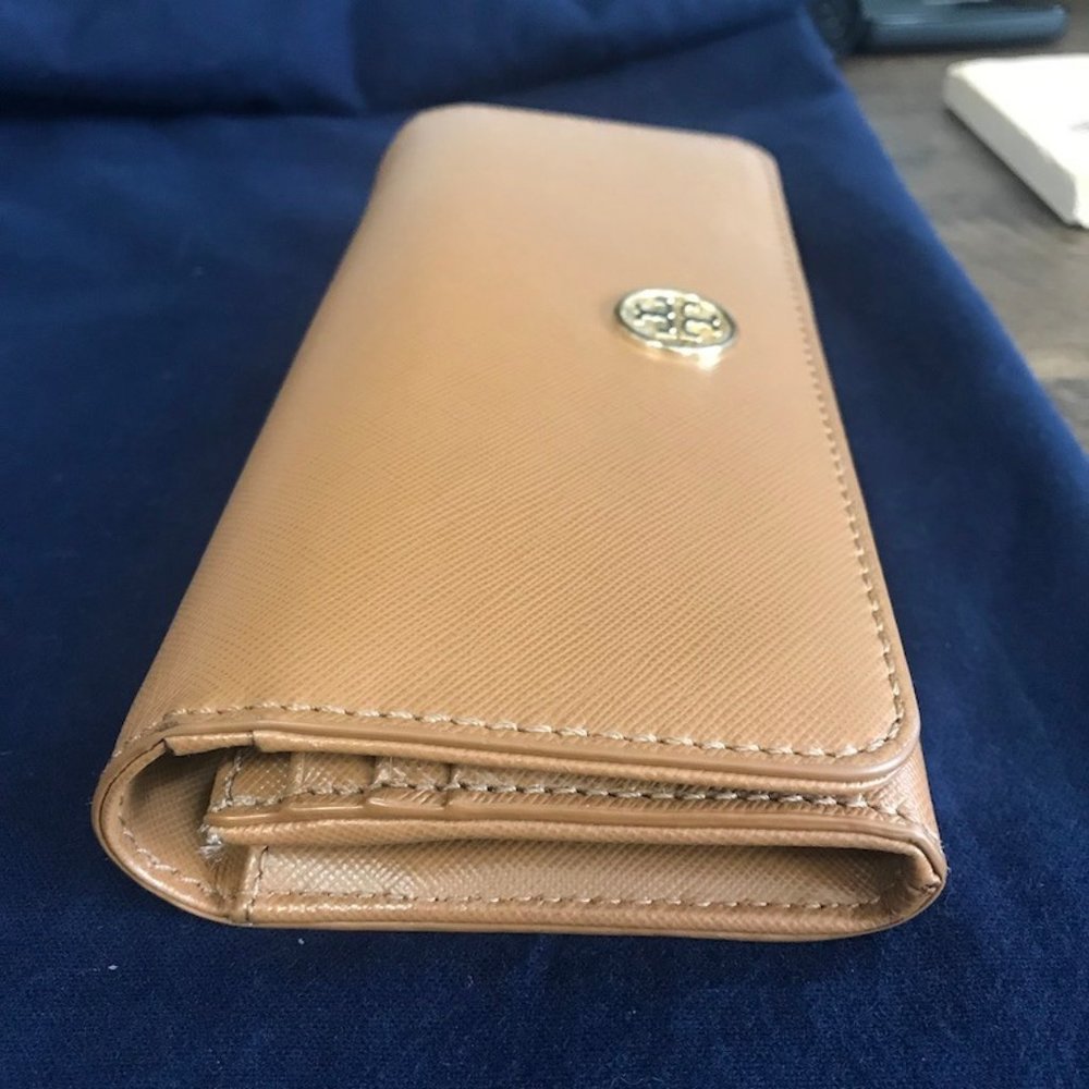 TORY BURCH WALLET